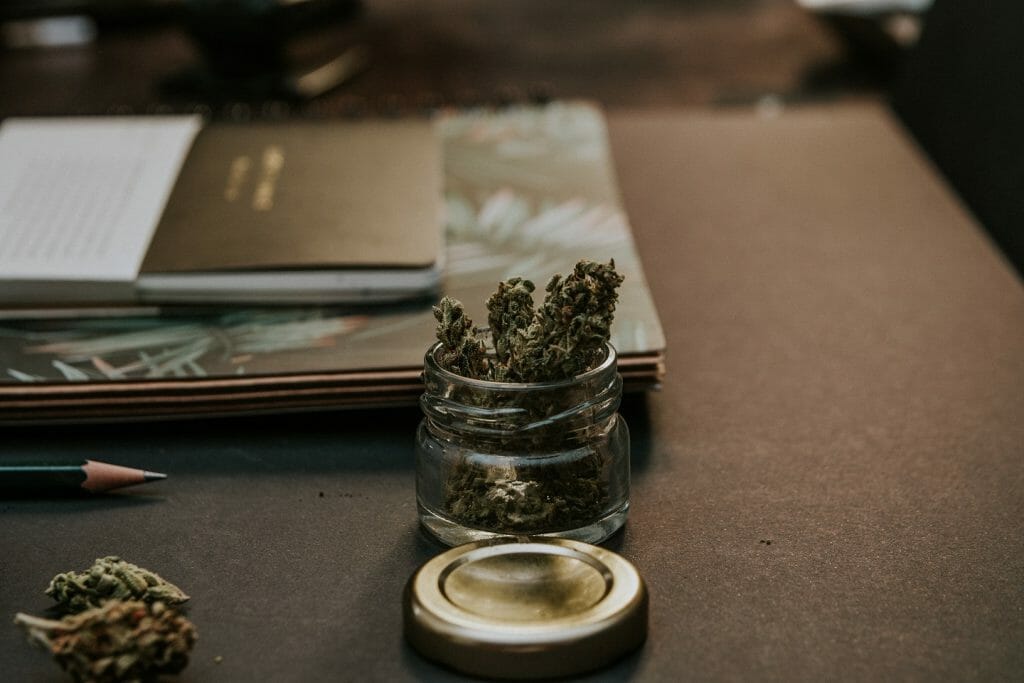 Wholesale cannabis weed | Weed Deals Canada