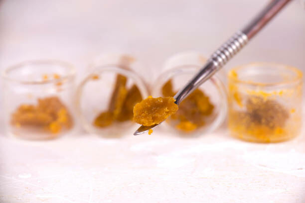 Cannabis shatter online in Canada | Weed Deals Canada